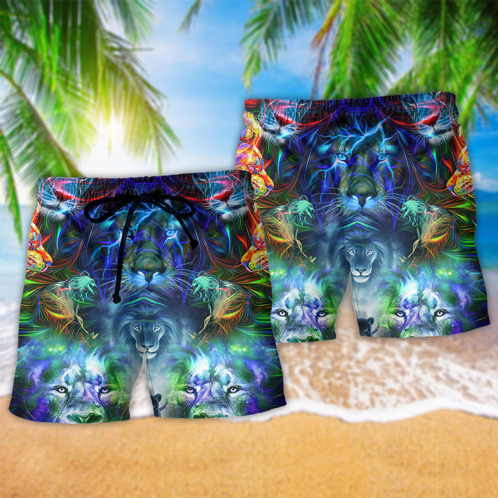 Majestic Lion Beach Shorts Pattern Detail For Sunny Day Activities And Distinctive Seasonal Style