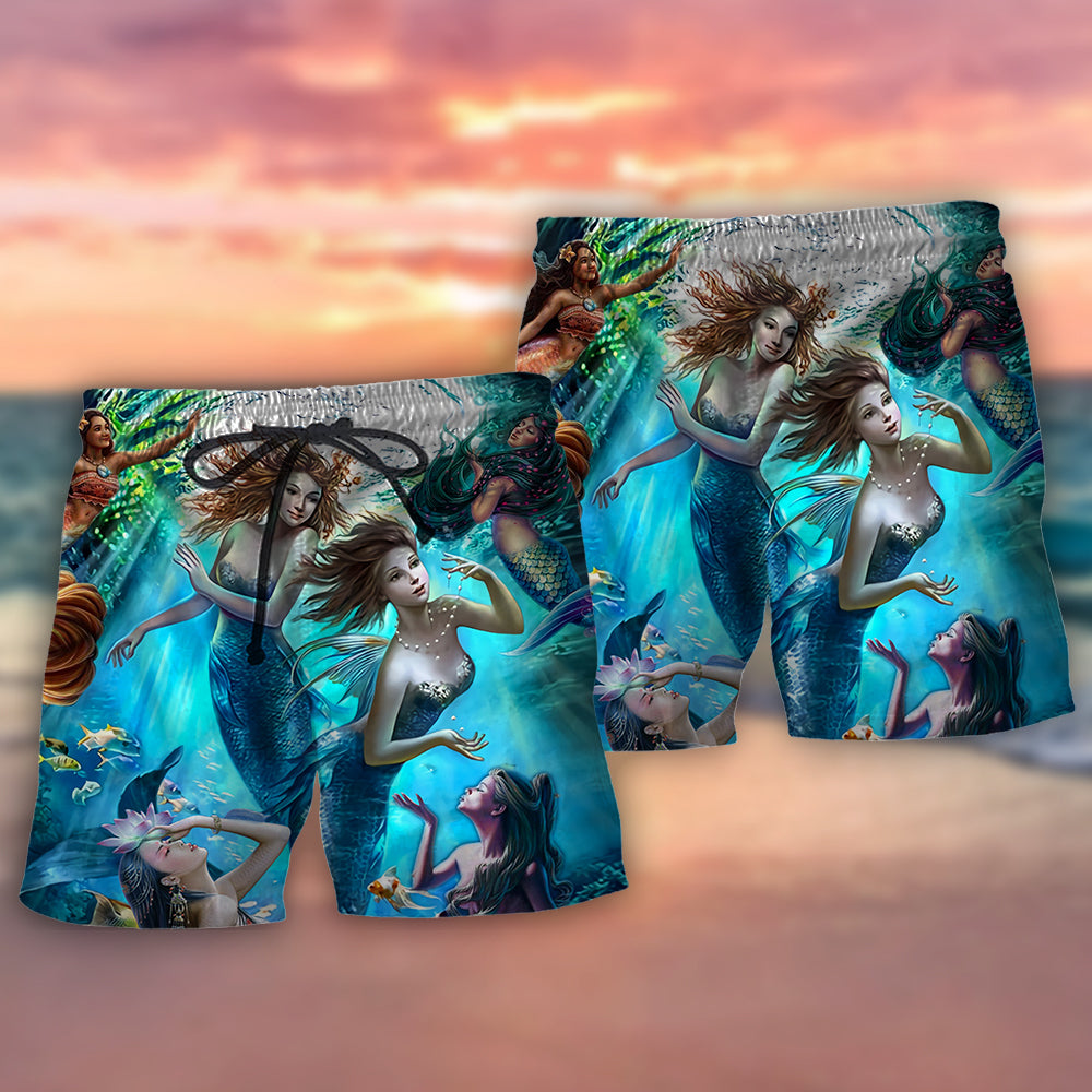 Mermaid Dolphin Ocean Beach Shorts Pattern Detail For Warm Weather Comfort And Flexible Everyday Wear