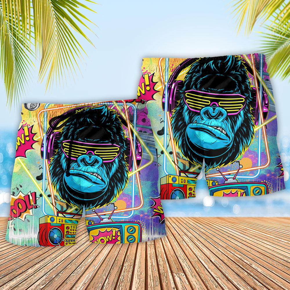 Retro Music Beach Shorts Pattern Detail For Summer Adventures And Leisure And Relaxation
