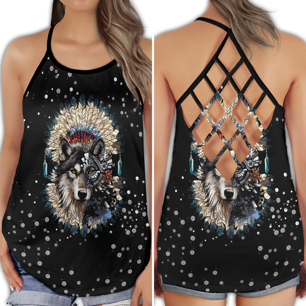 Native Wolf Dreamer Black Hollow Tank Top For Yoga Workouts And Casual Wear