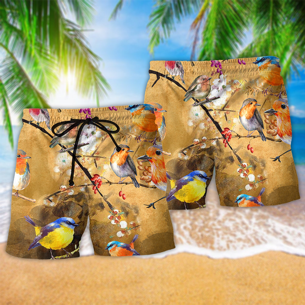 Robin Bird Floral Beach Shorts Pattern Detail For Sunny Day Activities And Comfortable Daily Wear
