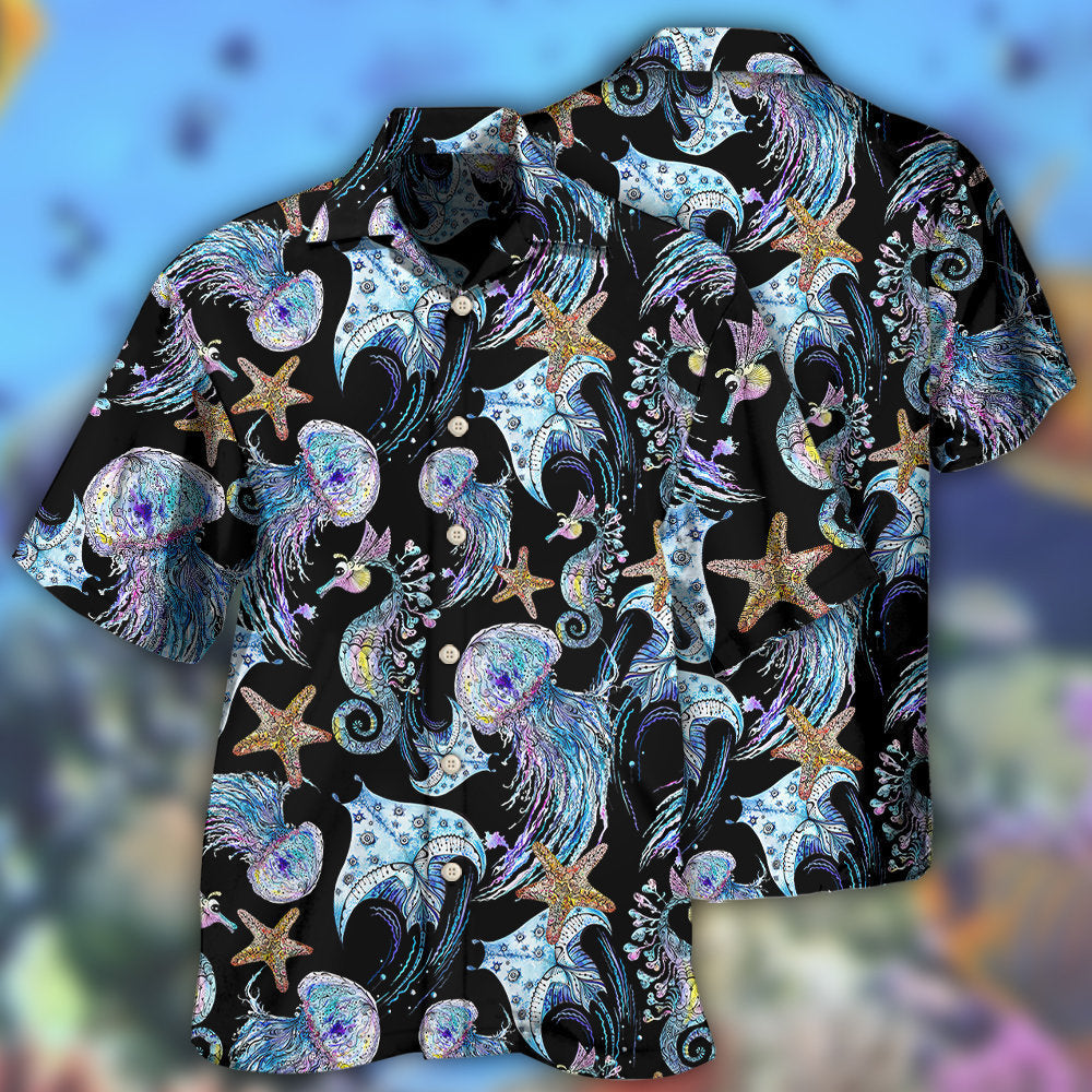 Ocean Wildlife Hawaiian Shirt With Detailed Graphic For Resort Travel Summer Outings And Casual Gatherings