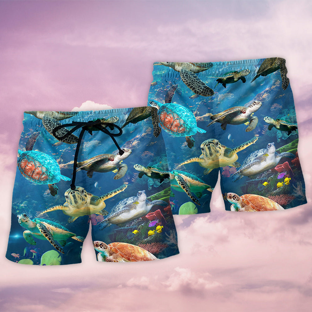 Deep Sea Turtle Ocean Beach Shorts Pattern Detail For Seaside Leisure And Lightweight Summer Style