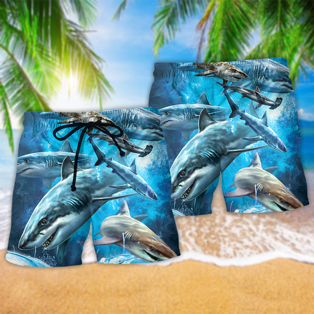 Blue Ocean Shark Beach Shorts Pattern Detail For Casual Outings And Versatile Outdoor Wear