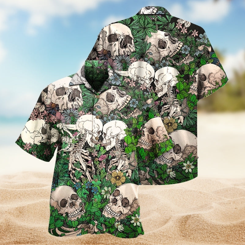 Dark Skull Detailed Graphic Hawaiian Shirt For Coastal Travel, Casual Events, And Comfortable Summer Wear