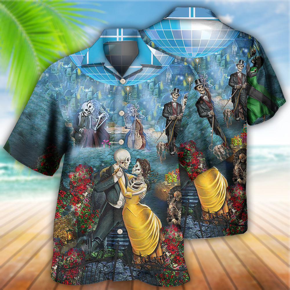 Skull Hawaiian Shirt Pattern View For Relaxed Warm Weather Outfits