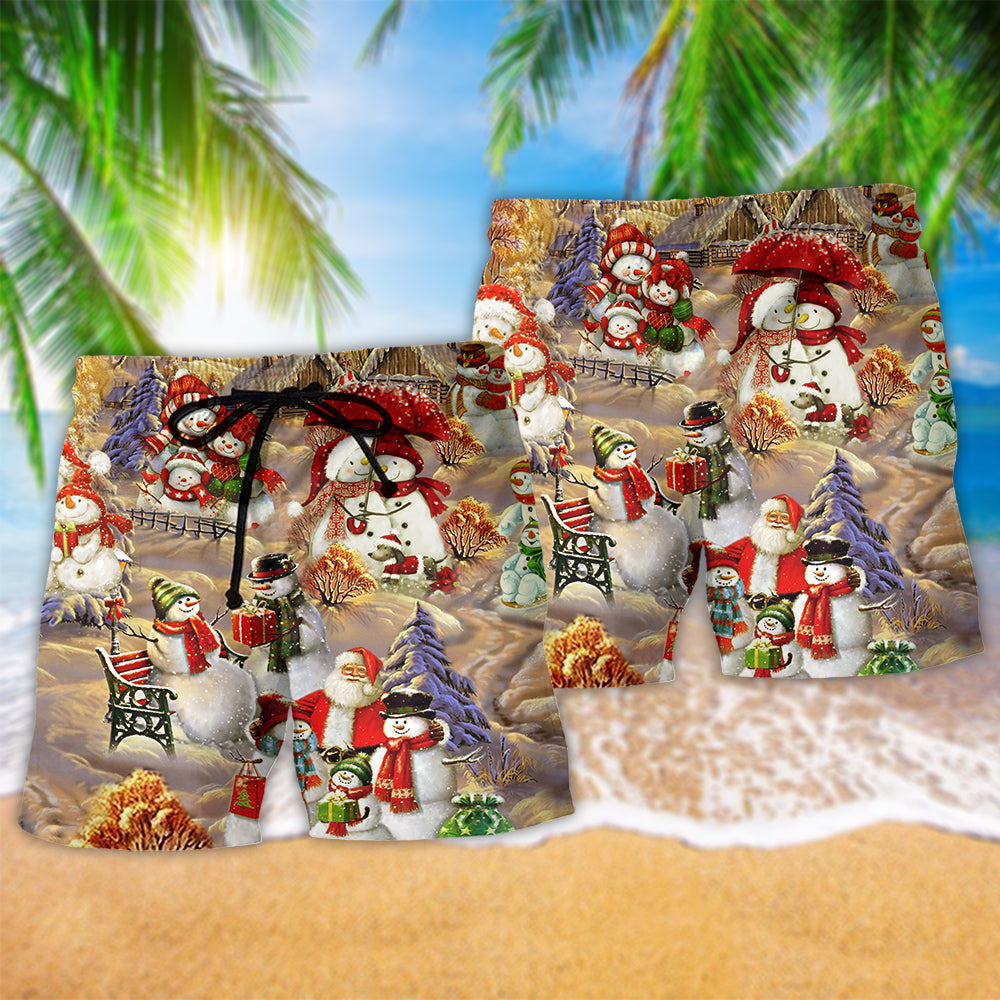 Snowman Couple Christmas Beach Shorts Pattern Detail For Leisure Travel And Flexible Everyday Wear