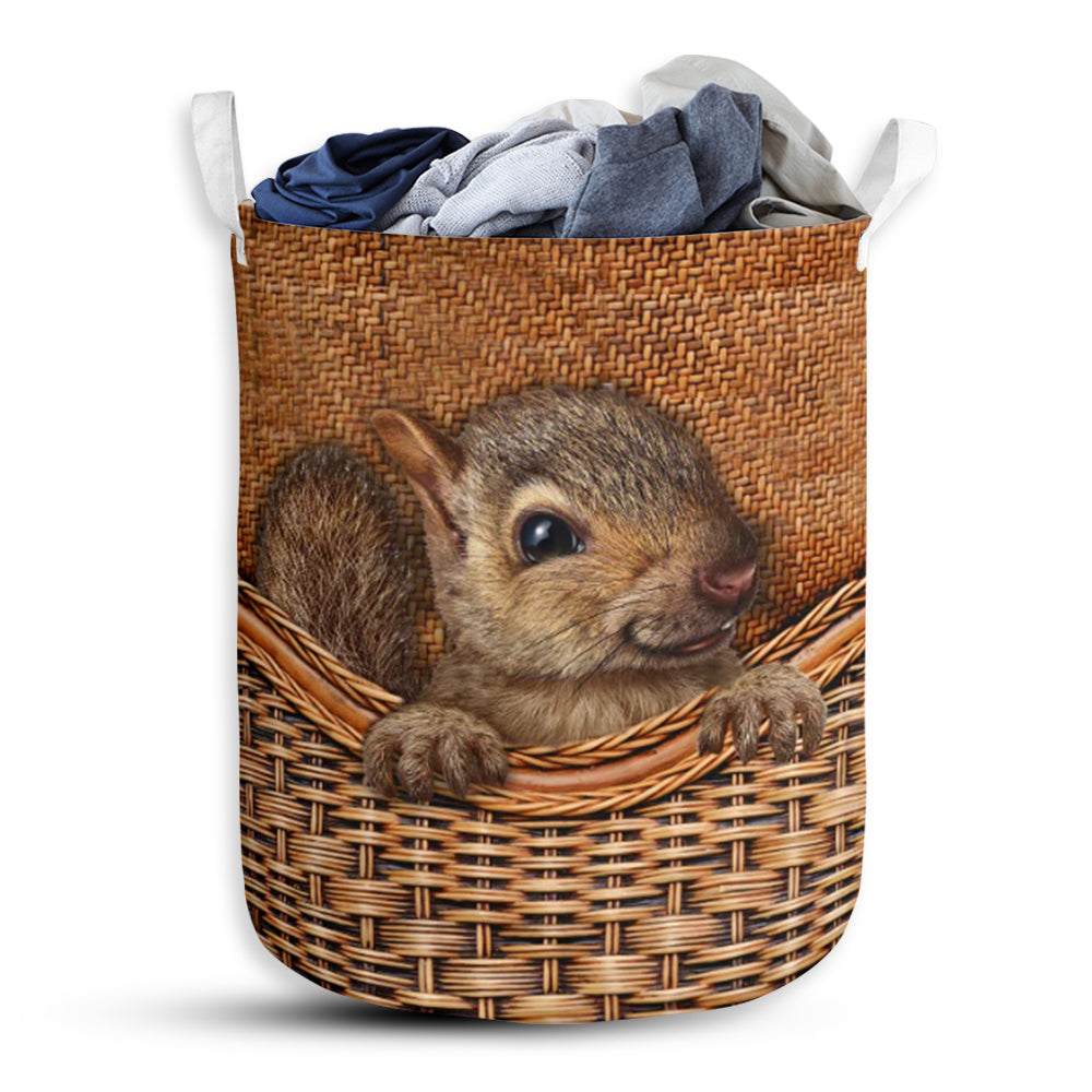 Squirrel Rattan Texture Style Laundry Basket For Bathroom Bedroom Storage