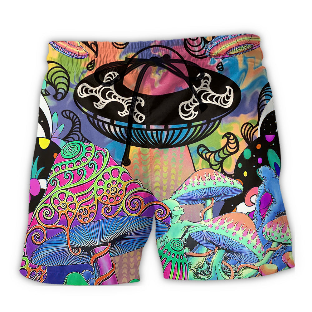 Galaxy UFO Sky Beach Shorts For Warm Weather Outings And Relaxed Casual Wear