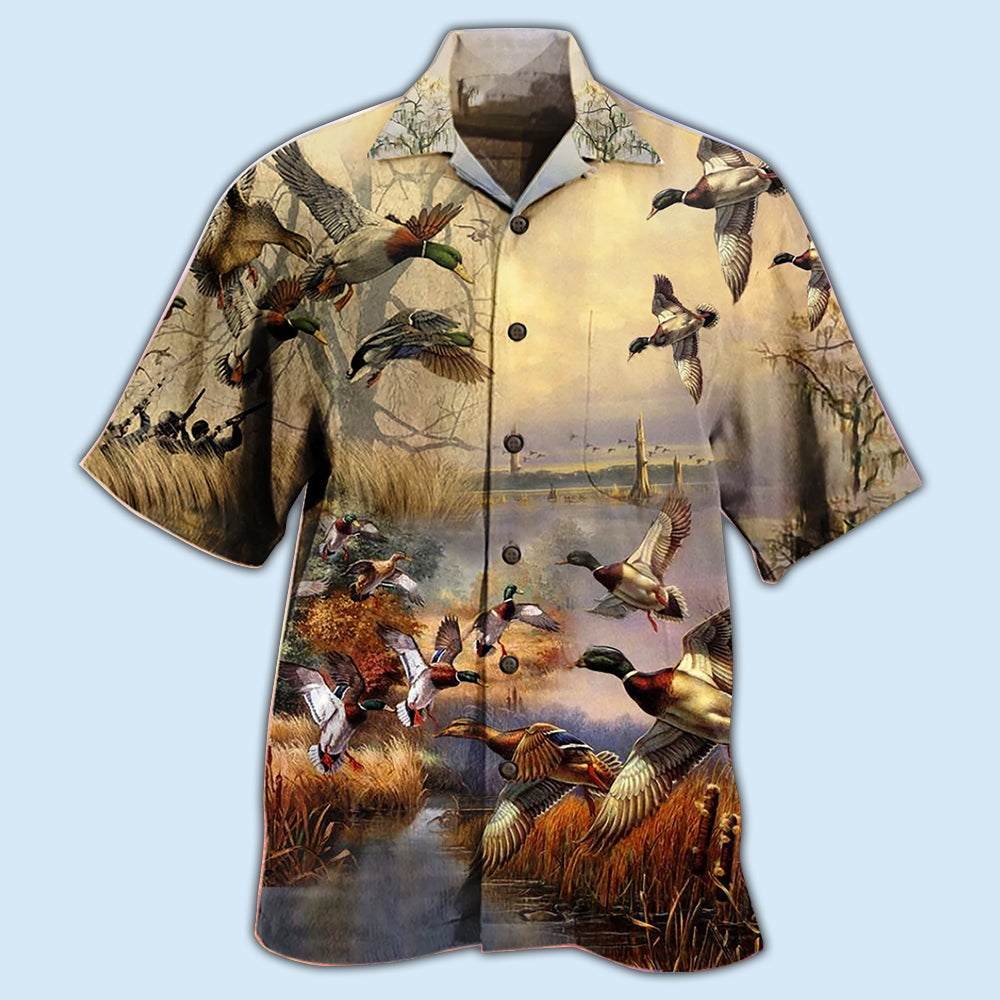 Vintage Duck Amazing Wild Hawaiian Shirt Design Detail For Beach Days And Holiday Travel