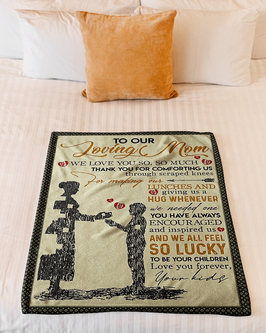 Family Love To Our Loving Mom Flannel Blanket For Cozy Bedroom Sofa Decor