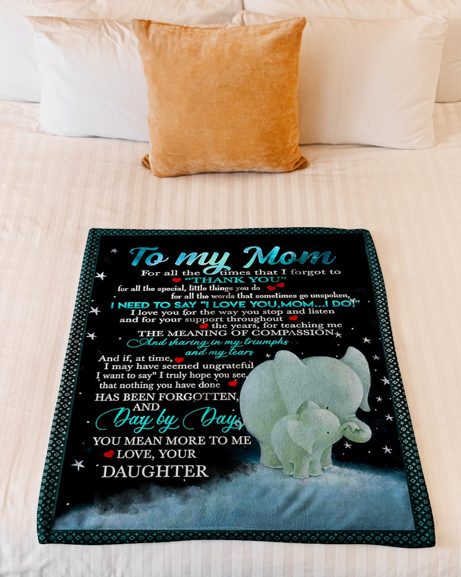 Elephant To My Mom You Are The World To Me Flannel Blanket For Cozy Bedroom Sofa Decor