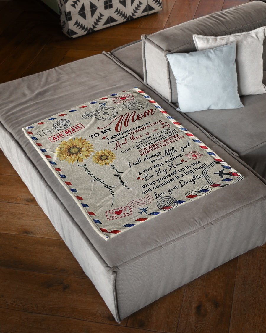Loving Mom Family Gift Flannel Blanket For Cozy Bedroom Sofa Decor