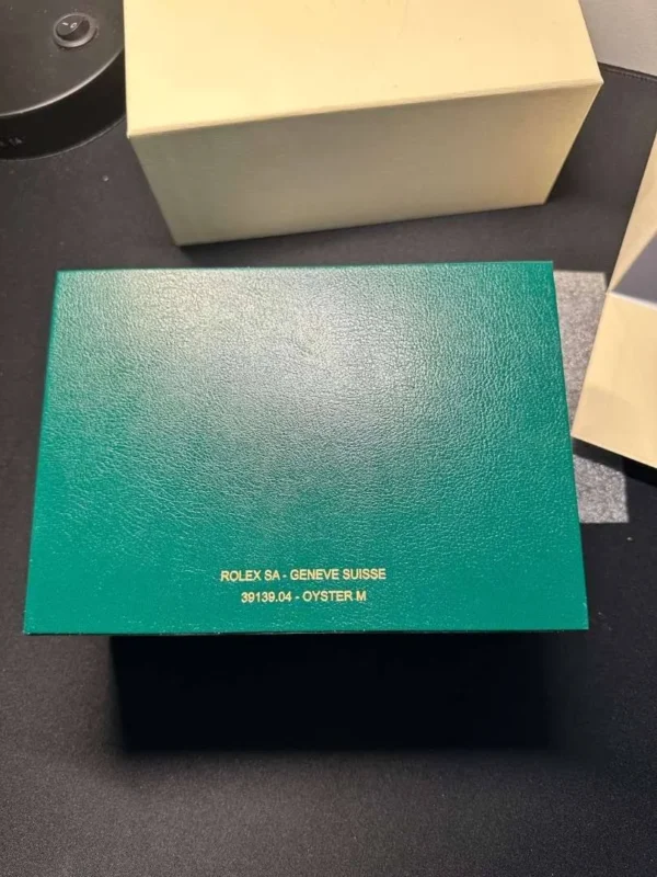 Image #1 from Carlisle Cavallo