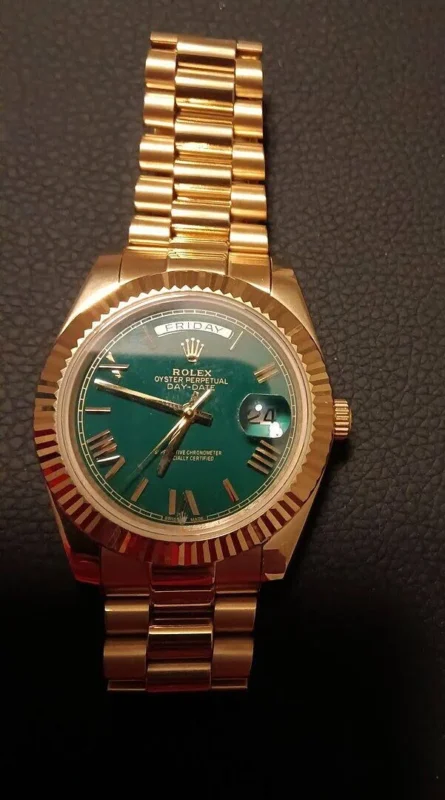 Image #1 from Elizabeth Cat